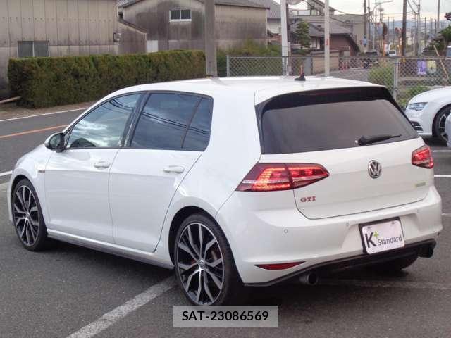 VolksWagen GOLF 2014-12 7793231-1