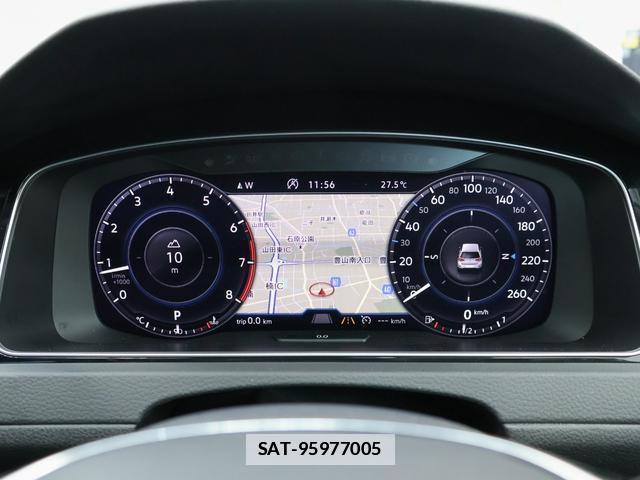 VolksWagen GOLF 2018-03 7794318-17