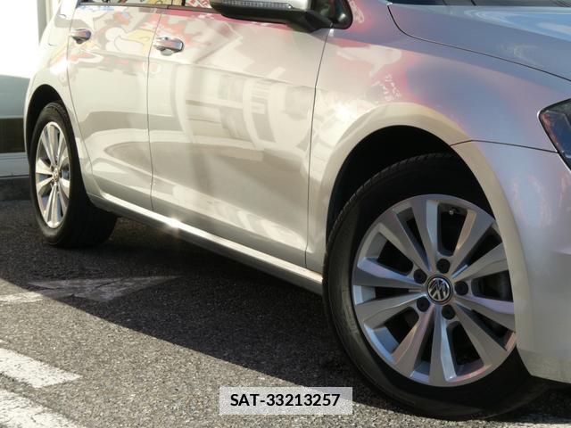 VolksWagen GOLF 2015-02 7801320-2