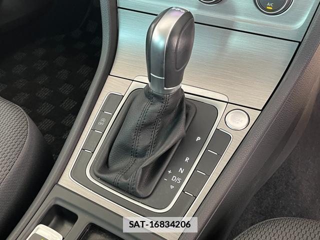 VolksWagen GOLF 2016-12 7801873-15