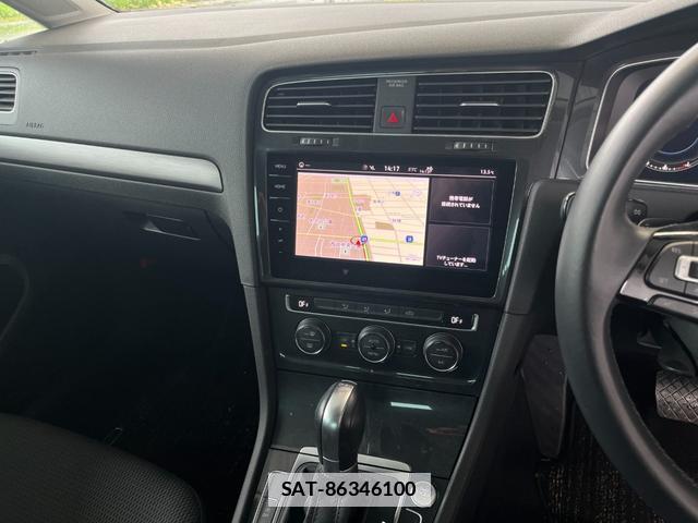 VolksWagen GOLF 2019-06 7801943-7