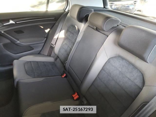 VolksWagen GOLF 2013-12 7805728-3