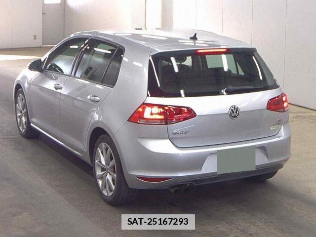 VolksWagen GOLF 2013-12 7805728-5