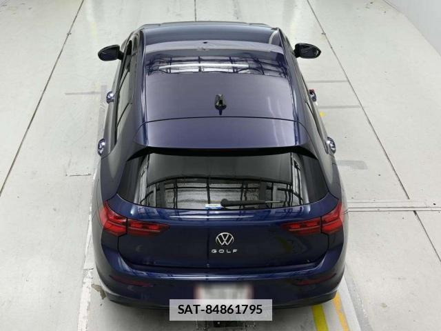 VolksWagen GOLF 2022-04 7810954-7