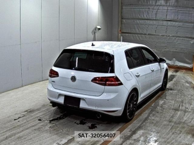 VolksWagen GOLF 2017-01 7811210-4