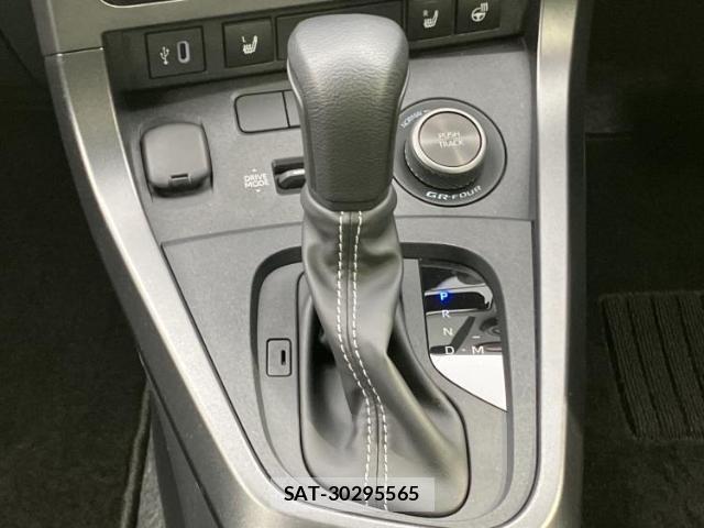Toyota Gr Yaris 2024-09 7796565-17