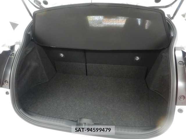Toyota Gr Yaris 2025-05 7810832-18