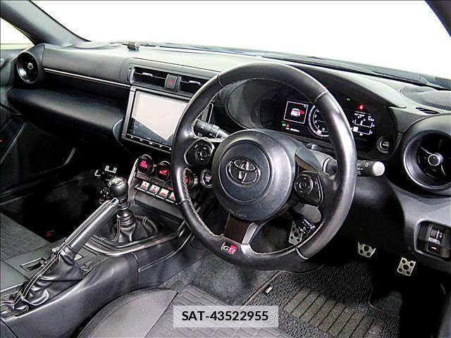 Toyota GR86 2022-04 7802838-10