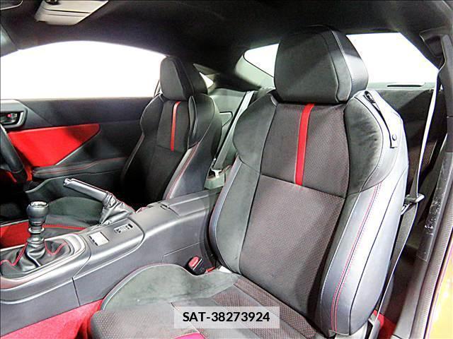 Toyota GR86 2023-06 7802878-13