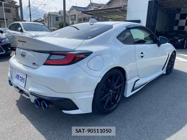 Toyota GR86 2022-01 7806444-7