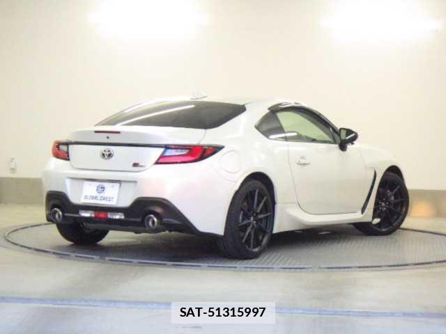 Toyota GR86 2022-12 7810755-1