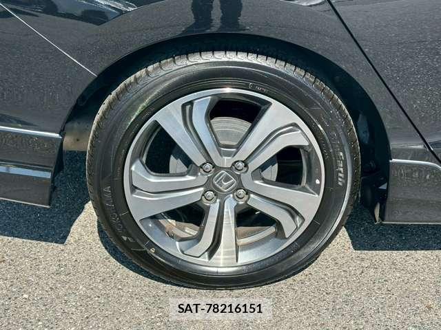 Honda GRACE 2016-03 7795857-13
