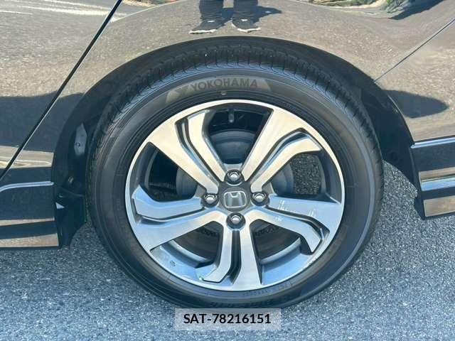 Honda GRACE 2016-03 7795857-15