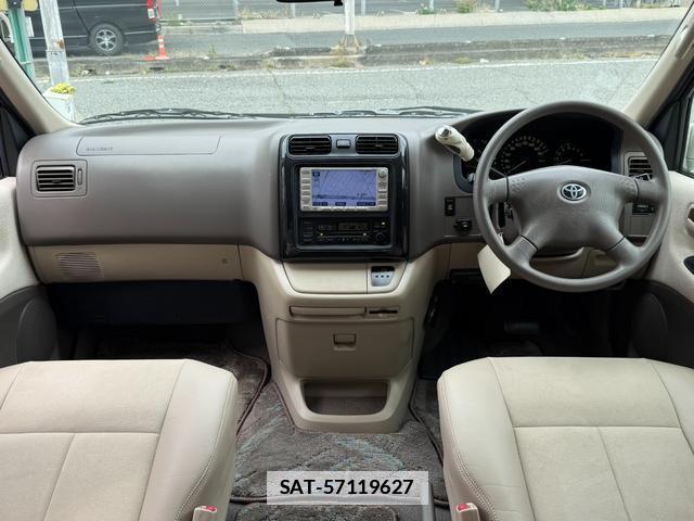 Toyota GRANVIA 2001-06 7803225-1