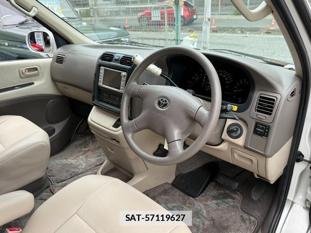 Toyota GRANVIA 2001-06 7803225-10