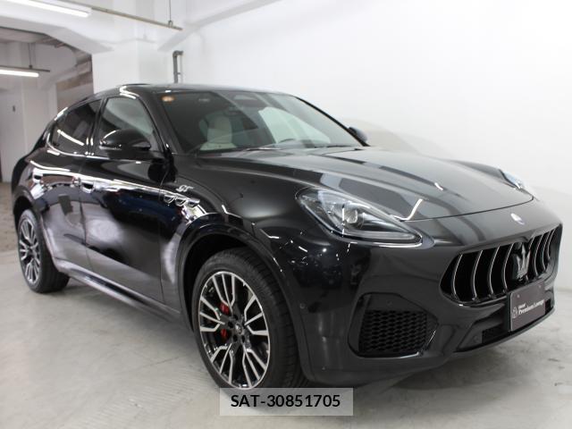 Maserati Grecale 2023-07 7802539-12