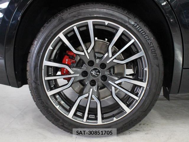 Maserati Grecale 2023-07 7802539-16