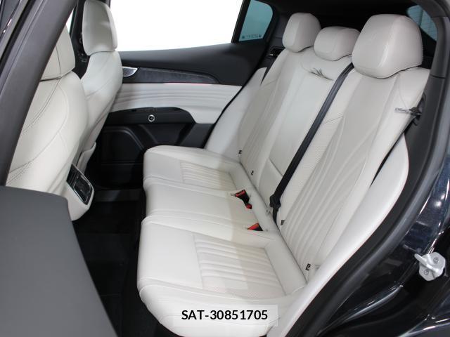 Maserati Grecale 2023-07 7802539-7