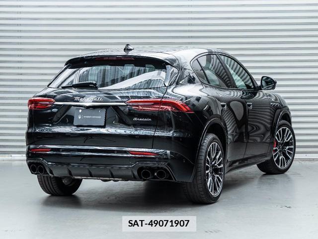 Maserati Grecale 2024-12 7805151-3