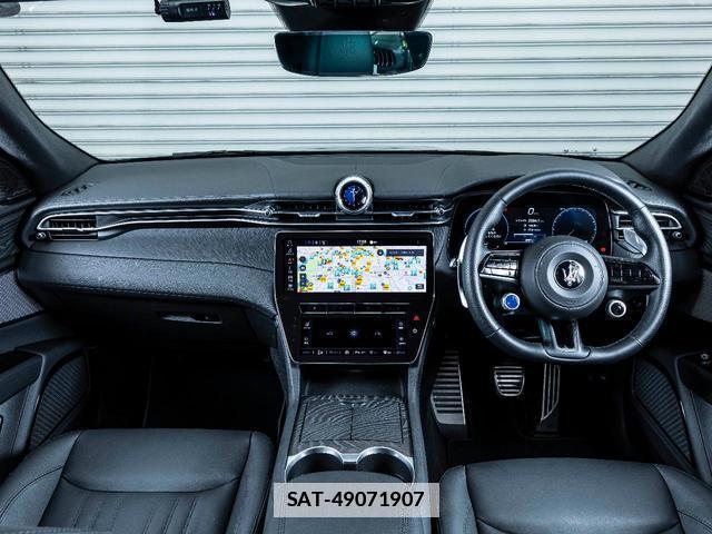 Maserati Grecale 2024-12 7805151-4