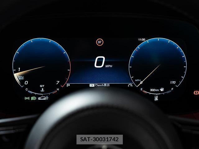 Maserati Grecale 2023-06 7806555-11