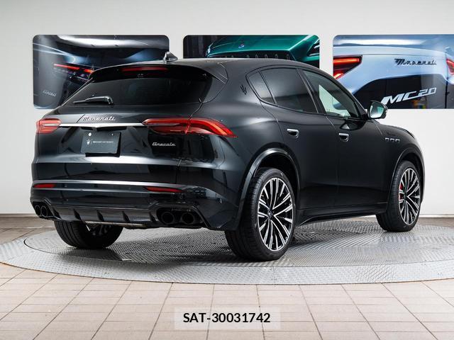 Maserati Grecale 2023-06 7806555-3