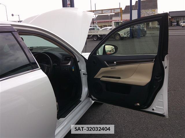 Lexus GS 2014-02 7802918-13