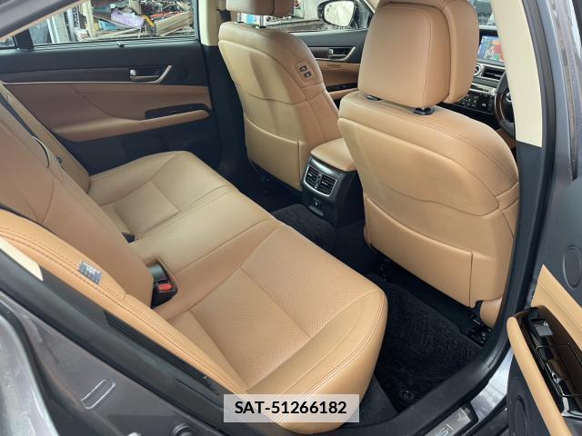 Lexus GS 2013-12 7804063-16
