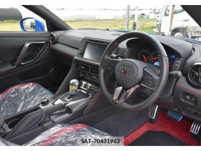 Nissan GT-R 2024-04 7796532-2