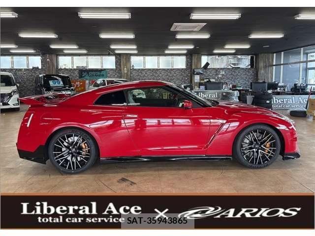 Nissan GT-R 2025-11 7796651-3