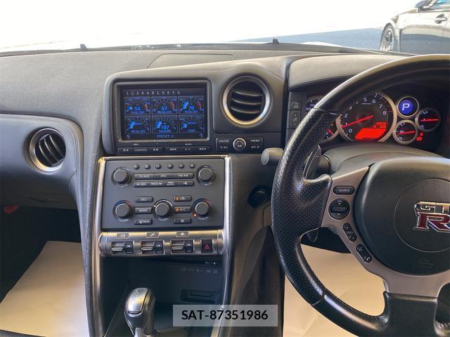 Nissan GT-R 2008-07 7800708-14