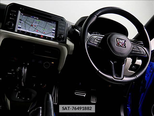 Nissan GT-R 2019-06 7802893-12