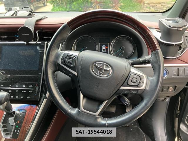 Toyota HARRIER HYBRID 2016-02 7794594-4