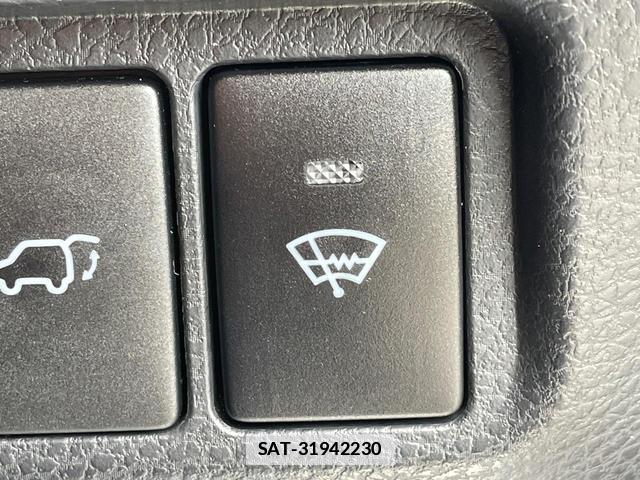 Toyota HARRIER HYBRID 2014-01 7794818-5