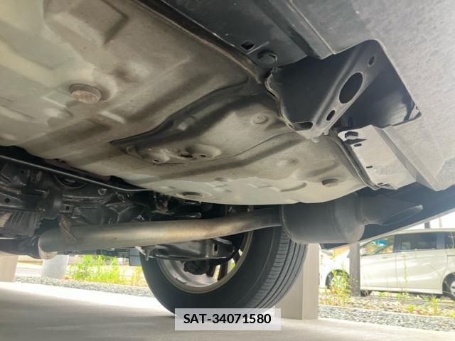 Toyota HARRIER HYBRID 2014-05 7799999-10