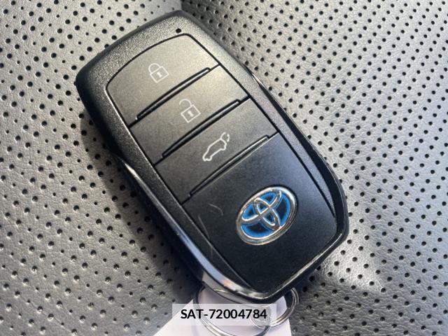 Toyota HARRIER HYBRID 2022-03 7801721-6