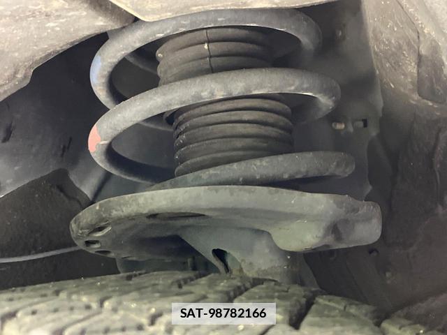Toyota HARRIER HYBRID 2014-07 7804445-19