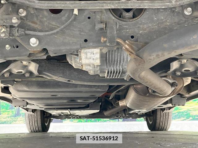 Toyota HARRIER HYBRID 2015-08 7805019-19