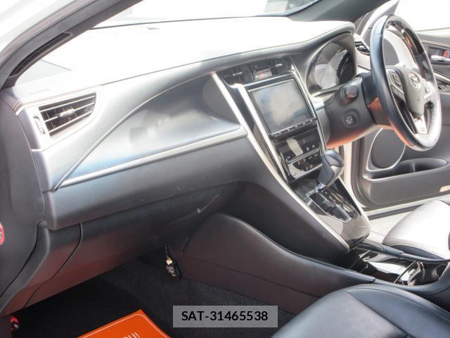 Toyota HARRIER 2017-10 7793229-14
