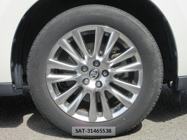 Toyota HARRIER 2017-10 7793229-19