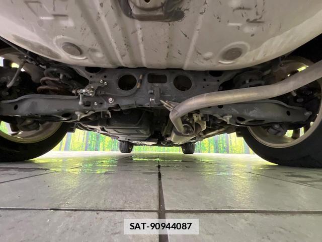 Toyota HARRIER 2014-08 7793272-18