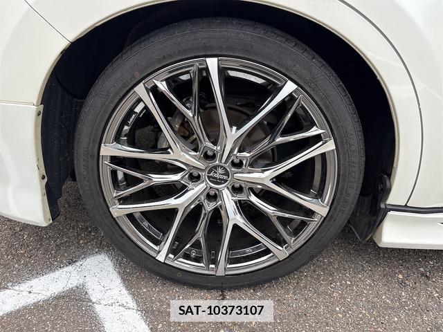 Toyota HARRIER 2018-01 7797169-12