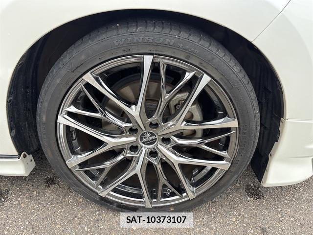 Toyota HARRIER 2018-01 7797169-13