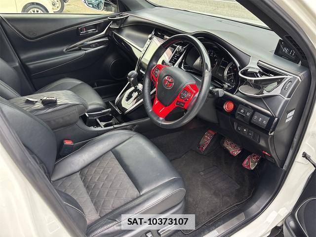 Toyota HARRIER 2018-01 7797169-14