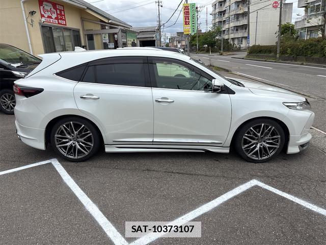 Toyota HARRIER 2018-01 7797169-4