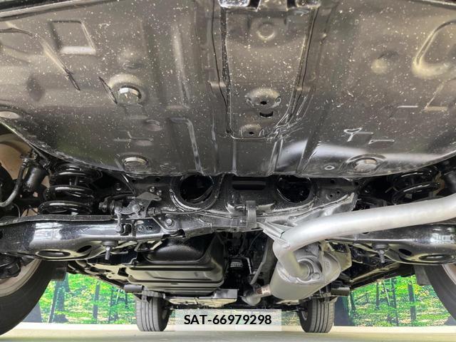Toyota HARRIER 2015-11 7799263-18