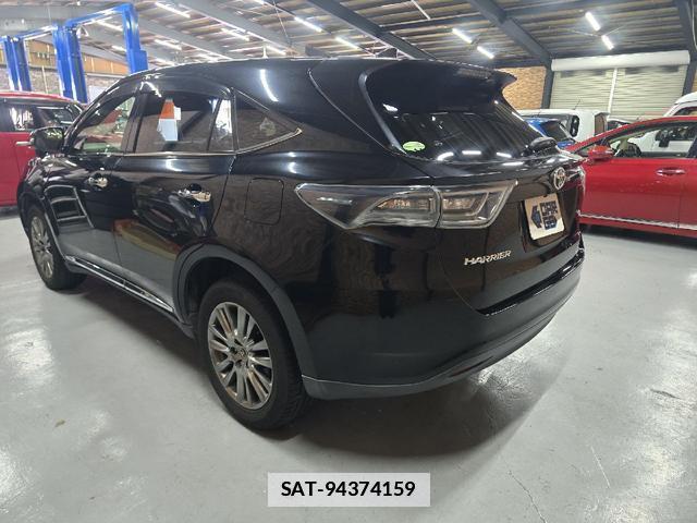 Toyota HARRIER 2014-03 7800892-17