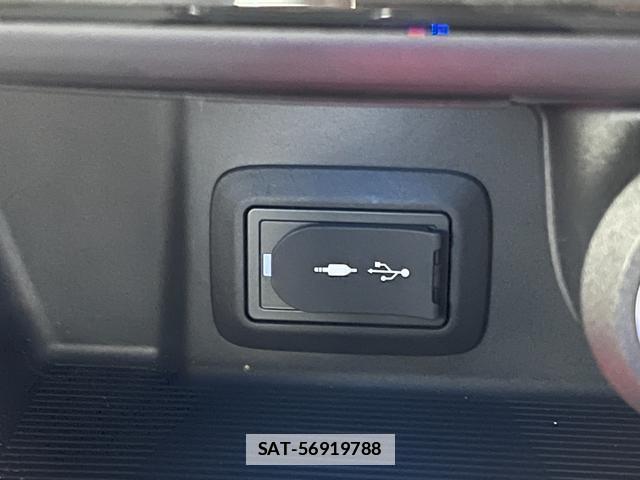 Toyota HARRIER 2020-02 7801888-15