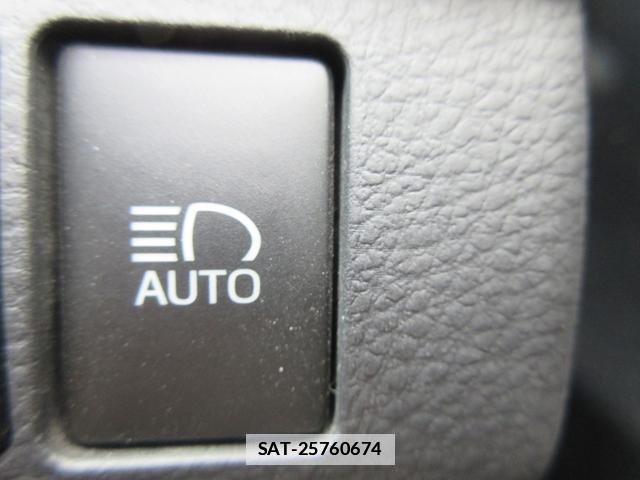 Toyota HARRIER 2017-03 7802218-9