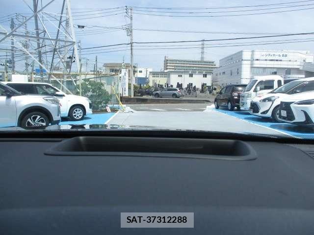 Toyota HARRIER 2023-03 7802522-18